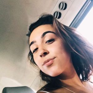 Meet your Posher, Leah